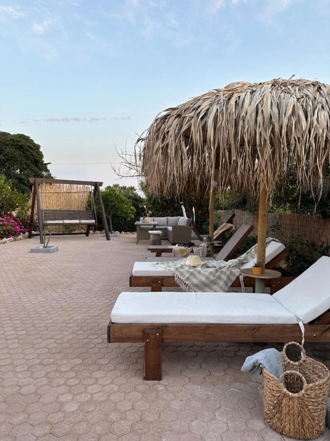 Villa Aspasia With Private Jacuzzi - Oasis Resort Коккинос Пиргос Экстерьер фото