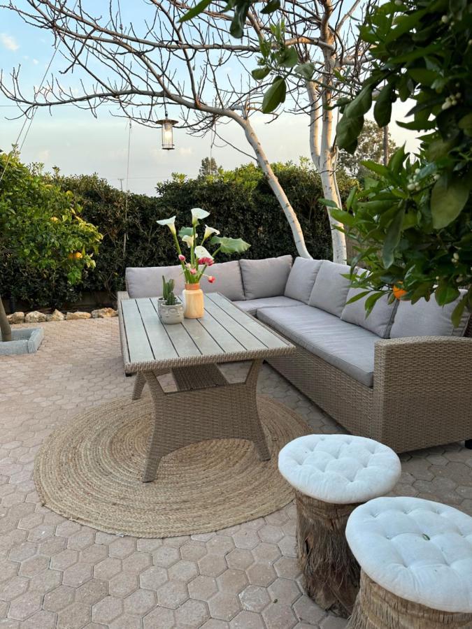 Villa Aspasia With Private Jacuzzi - Oasis Resort Коккинос Пиргос Экстерьер фото