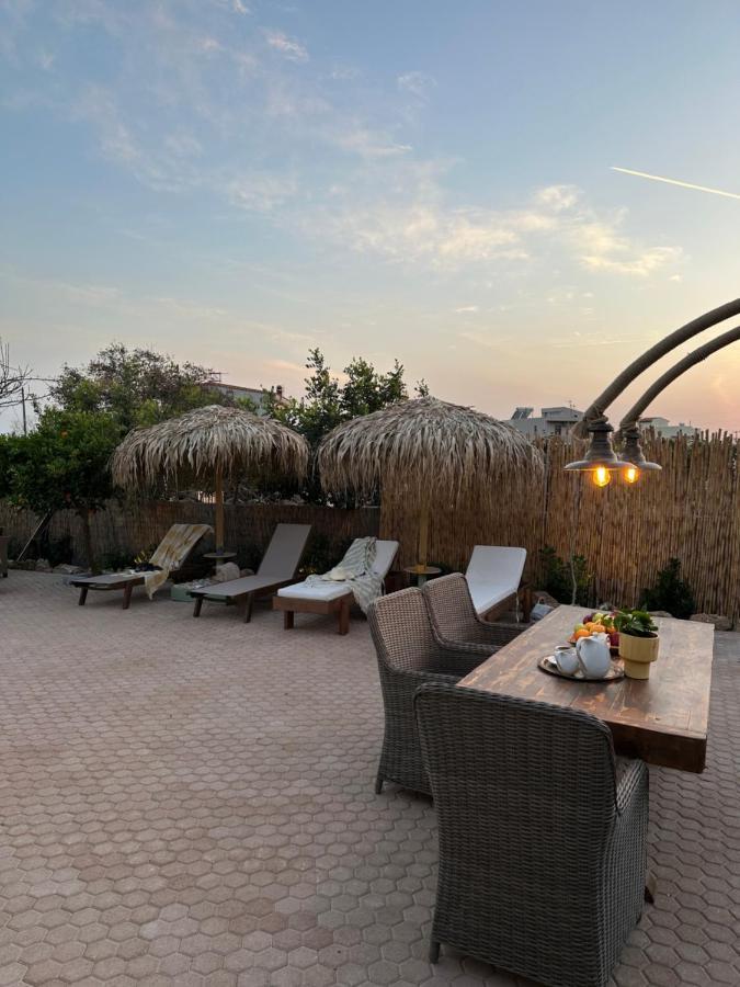 Villa Aspasia With Private Jacuzzi - Oasis Resort Коккинос Пиргос Экстерьер фото