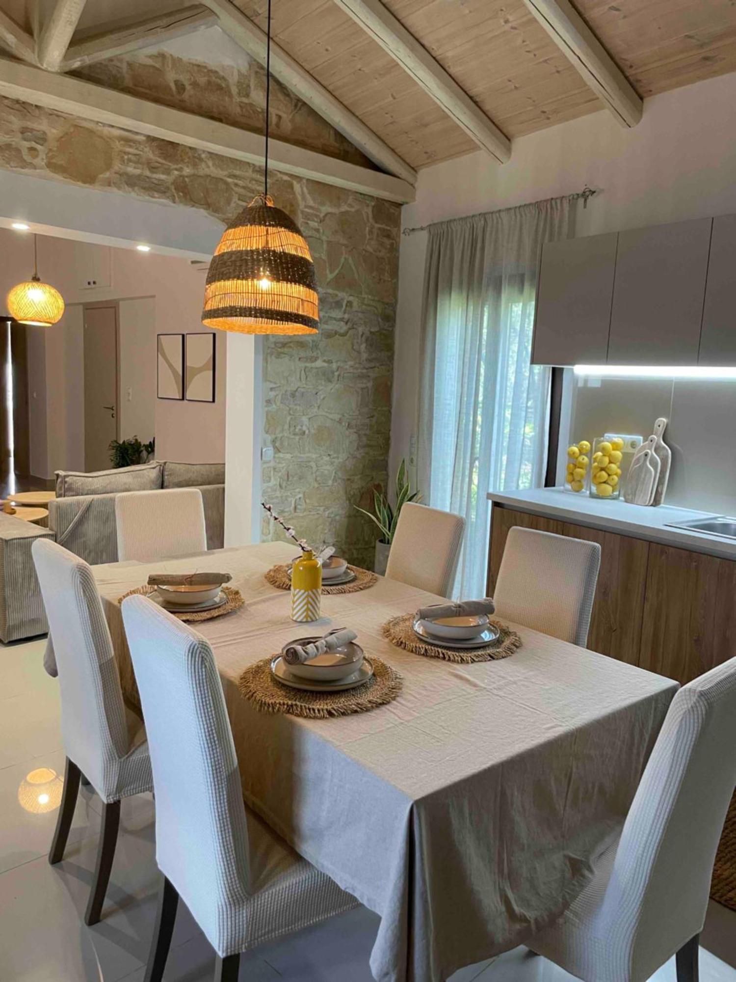 Villa Aspasia With Private Jacuzzi - Oasis Resort Коккинос Пиргос Экстерьер фото