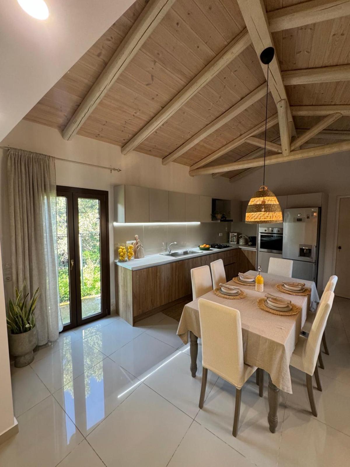 Villa Aspasia With Private Jacuzzi - Oasis Resort Коккинос Пиргос Экстерьер фото