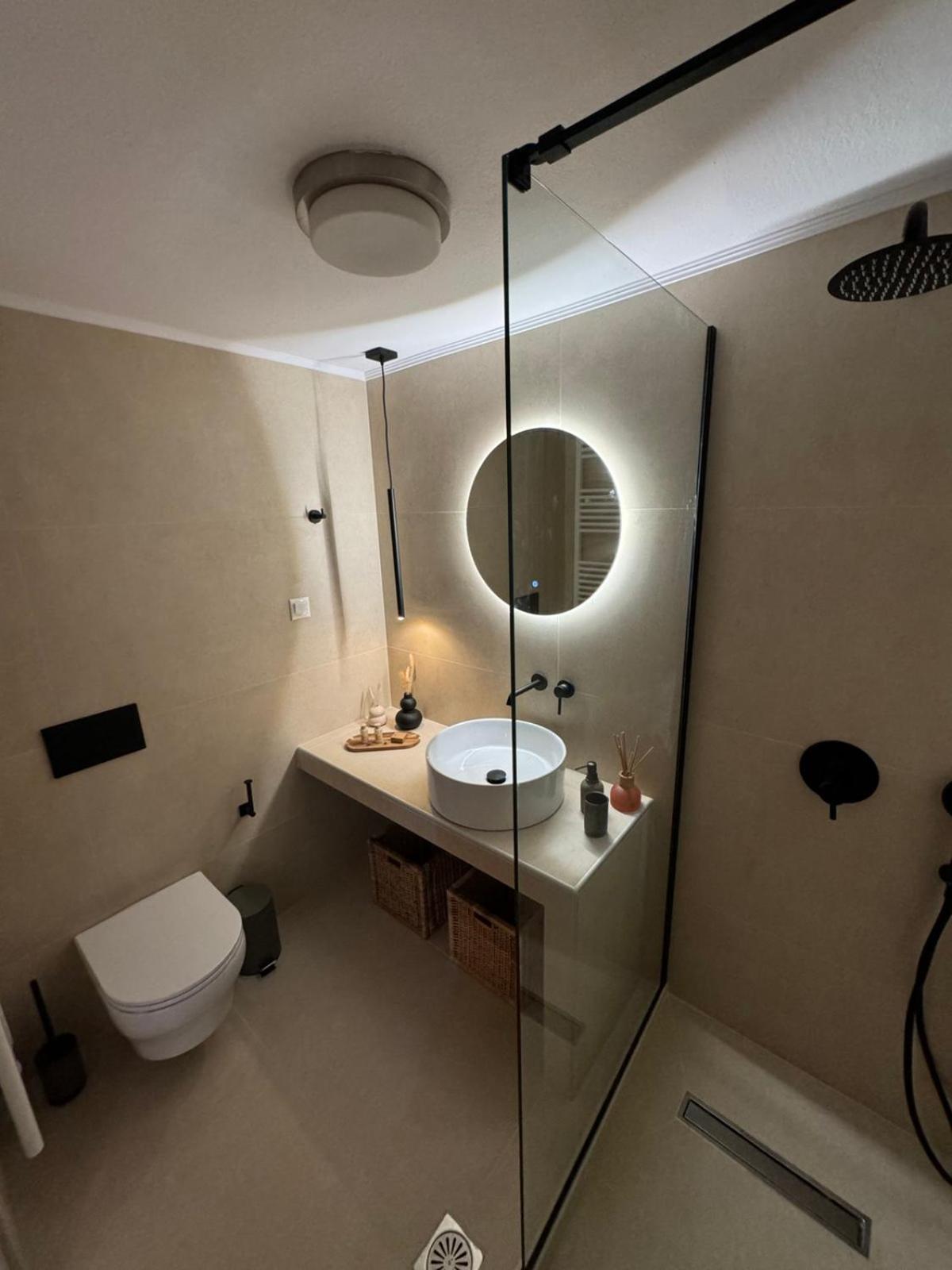 Villa Aspasia With Private Jacuzzi - Oasis Resort Коккинос Пиргос Экстерьер фото
